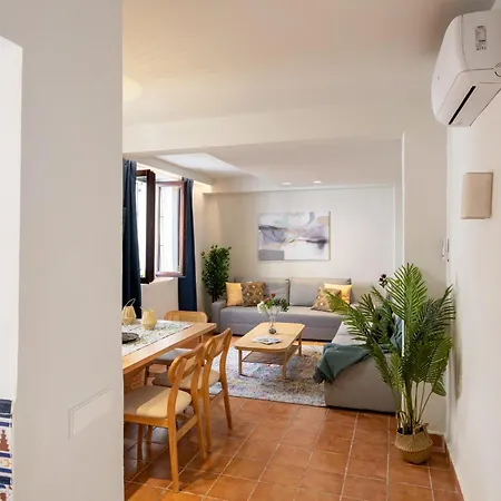 San Pedro Alhambra Views 3br Holiday home Granada